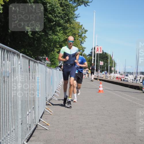 17.08.2025 - KN Förde Triathlon 2025 KatJ http://msf.ph/oto/8600825 17.08.2025 13:42:01 Laufen 454, 477, 546 meine-sportfotos.de