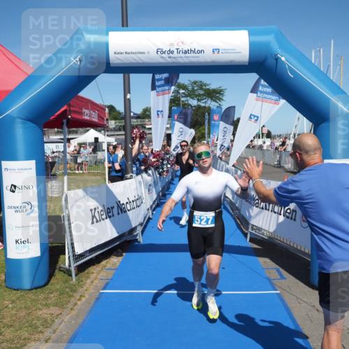 17.08.2025 - KN Förde Triathlon 2025 MichiJ http://msf.ph/oto/8600827 17.08.2025 14:05:59 Laufen 517, 527 meine-sportfotos.de