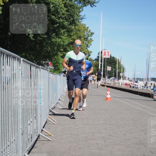 17.08.2025 - KN Förde Triathlon 2025 KatJ http://msf.ph/oto/8600831 17.08.2025 13:42:01 Laufen 454, 477, 546 meine-sportfotos.de
