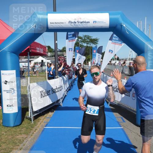 17.08.2025 - KN Förde Triathlon 2025 MichiJ http://msf.ph/oto/8600837 17.08.2025 14:06:00 Laufen 517, 527 meine-sportfotos.de
