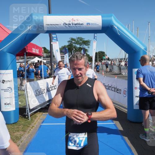 17.08.2025 - KN Förde Triathlon 2025 MichiJ http://msf.ph/oto/8600839 17.08.2025 12:16:37 Laufen 327, 341, 632 meine-sportfotos.de