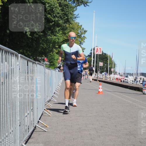 17.08.2025 - KN Förde Triathlon 2025 KatJ http://msf.ph/oto/8600840 17.08.2025 13:42:02 Laufen 454, 477, 546 meine-sportfotos.de