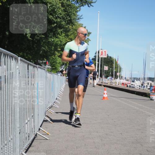 17.08.2025 - KN Förde Triathlon 2025 KatJ http://msf.ph/oto/8600857 17.08.2025 13:42:02 Laufen 454, 477, 546 meine-sportfotos.de