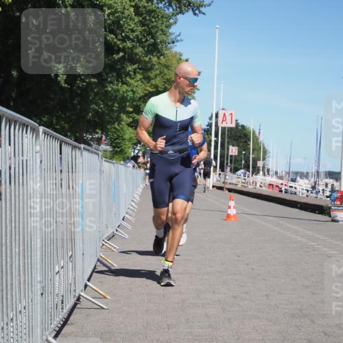 17.08.2025 - KN Förde Triathlon 2025 KatJ http://msf.ph/oto/8600863 17.08.2025 13:42:02 Laufen 454, 477, 546 meine-sportfotos.de