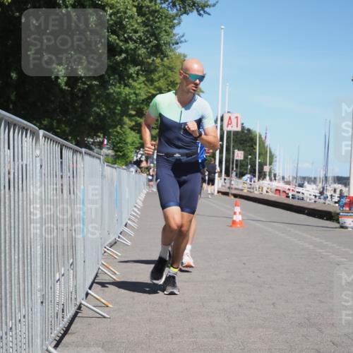 17.08.2025 - KN Förde Triathlon 2025 KatJ http://msf.ph/oto/8600868 17.08.2025 13:42:02 Laufen 454, 477, 546 meine-sportfotos.de