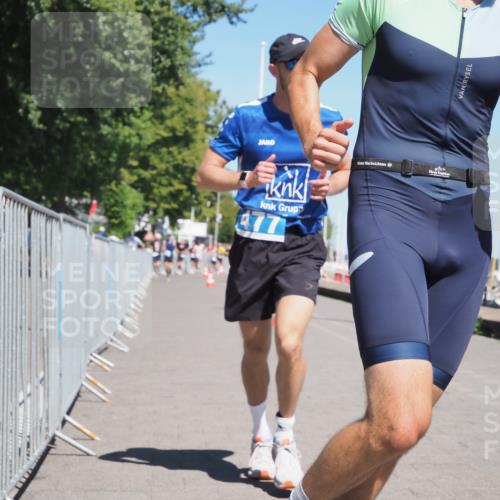 17.08.2025 - KN Förde Triathlon 2025 KatJ http://msf.ph/oto/8600877 17.08.2025 13:42:04 Laufen 477, 546 meine-sportfotos.de