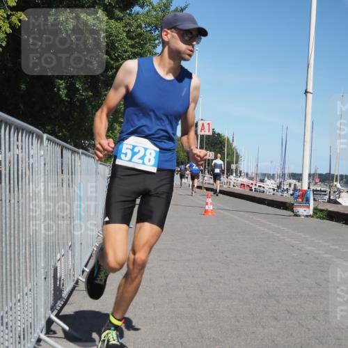17.08.2025 - KN Förde Triathlon 2025 KatJ http://msf.ph/oto/8600960 17.08.2025 13:42:16 Laufen 425, 512, 513, 528 meine-sportfotos.de