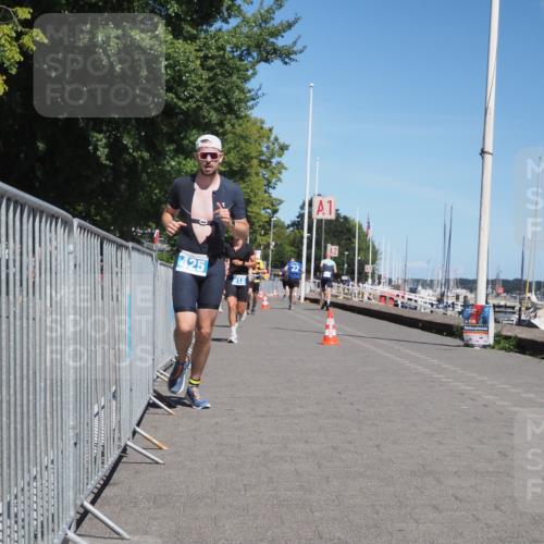 17.08.2025 - KN Förde Triathlon 2025 KatJ http://msf.ph/oto/8600981 17.08.2025 13:42:18 Laufen 425, 470, 512, 513, 528 meine-sportfotos.de