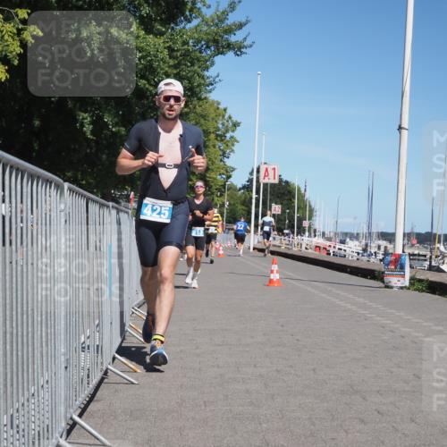 17.08.2025 - KN Förde Triathlon 2025 KatJ http://msf.ph/oto/8600996 17.08.2025 13:42:18 Laufen 425, 470, 512, 513, 528 meine-sportfotos.de