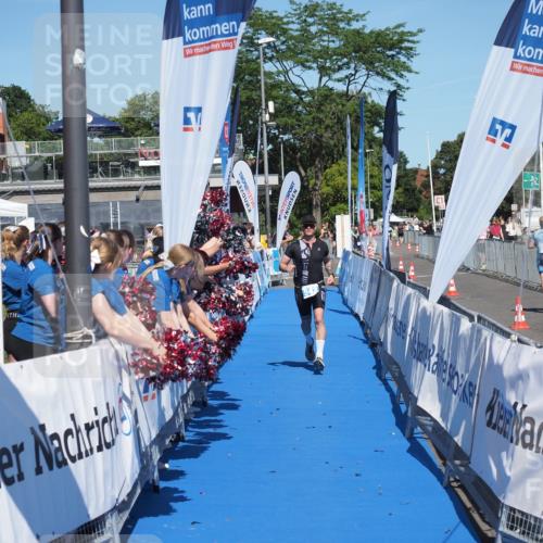 17.08.2025 - KN Förde Triathlon 2025 MichiJ http://msf.ph/oto/8601000 17.08.2025 14:06:56 Laufen 542 meine-sportfotos.de