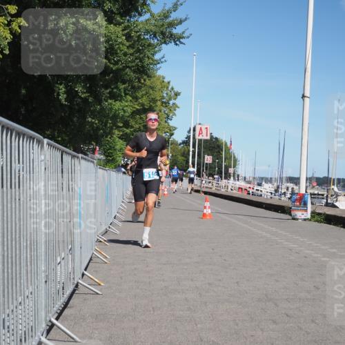 17.08.2025 - KN Förde Triathlon 2025 KatJ http://msf.ph/oto/8601013 17.08.2025 13:42:20 Laufen 425, 470, 512, 513 meine-sportfotos.de