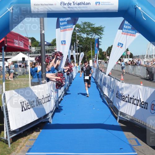 17.08.2025 - KN Förde Triathlon 2025 MichiJ http://msf.ph/oto/8601038 17.08.2025 14:06:57 Laufen 542 meine-sportfotos.de
