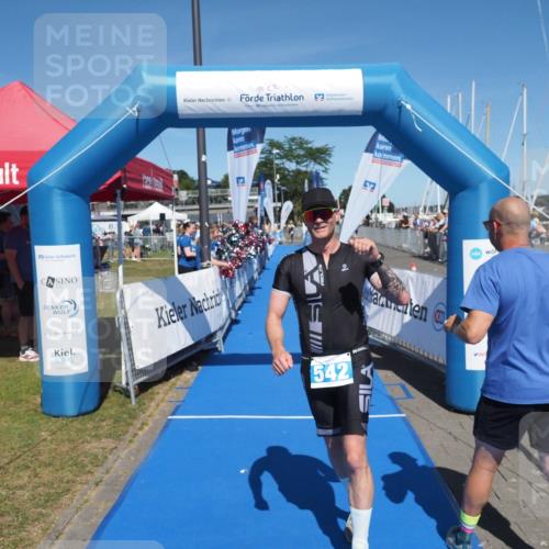 17.08.2025 - KN Förde Triathlon 2025 MichiJ http://msf.ph/oto/8601140 17.08.2025 14:07:01 Laufen 542 meine-sportfotos.de