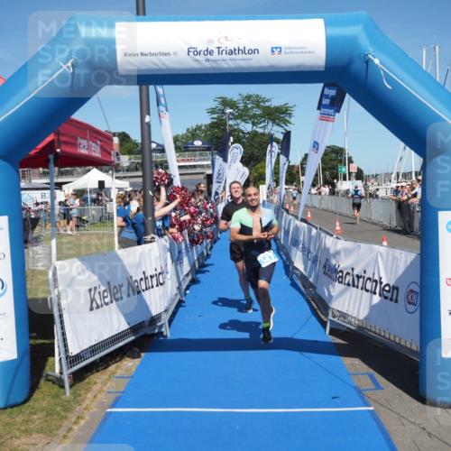 17.08.2025 - KN Förde Triathlon 2025 MichiJ http://msf.ph/oto/8601195 17.08.2025 14:07:08 Laufen 484, 547 meine-sportfotos.de