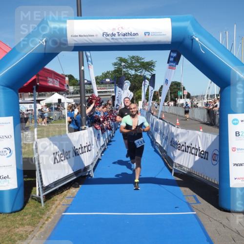17.08.2025 - KN Förde Triathlon 2025 MichiJ http://msf.ph/oto/8601199 17.08.2025 14:07:08 Laufen 484, 547 meine-sportfotos.de