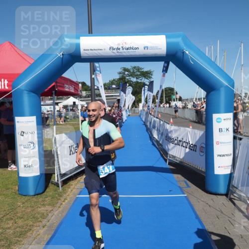 17.08.2025 - KN Förde Triathlon 2025 MichiJ http://msf.ph/oto/8601222 17.08.2025 14:07:09 Laufen 484, 547 meine-sportfotos.de
