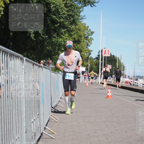 17.08.2025 - KN Förde Triathlon 2025 KatJ http://msf.ph/oto/8601259 17.08.2025 13:42:44 Laufen 439 meine-sportfotos.de