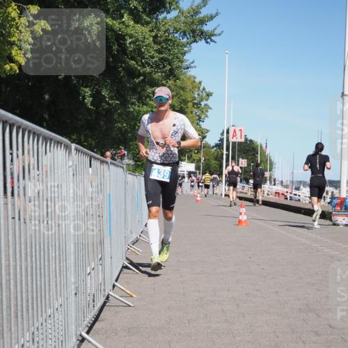 17.08.2025 - KN Förde Triathlon 2025 KatJ http://msf.ph/oto/8601269 17.08.2025 13:42:45 Laufen 439 meine-sportfotos.de