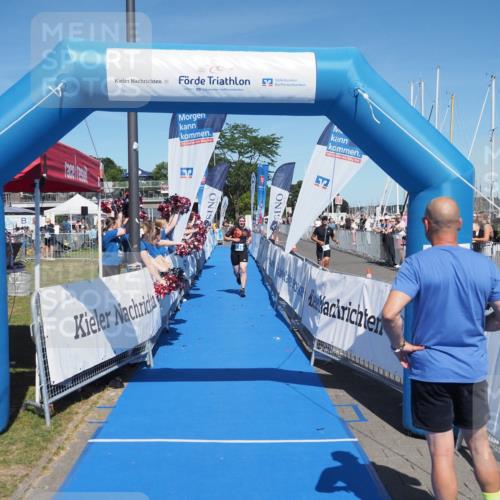 17.08.2025 - KN Förde Triathlon 2025 MichiJ http://msf.ph/oto/8601312 17.08.2025 14:08:15 Laufen 514 meine-sportfotos.de