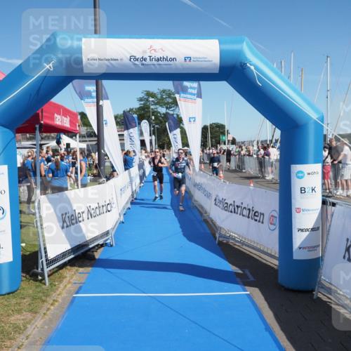 17.08.2025 - KN Förde Triathlon 2025 MichiJ http://msf.ph/oto/8601315 17.08.2025 12:17:54 Laufen 330, 370 meine-sportfotos.de