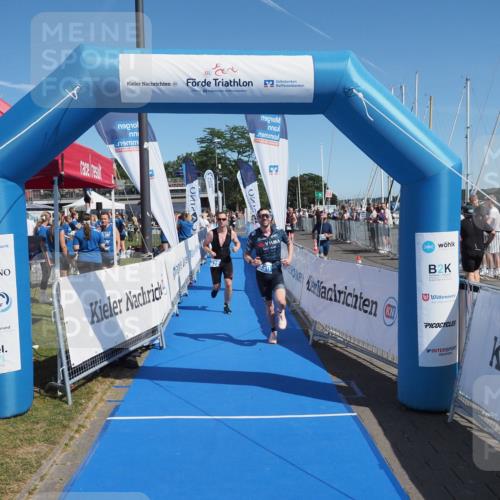 17.08.2025 - KN Förde Triathlon 2025 MichiJ http://msf.ph/oto/8601344 17.08.2025 12:17:55 Laufen 330, 370 meine-sportfotos.de