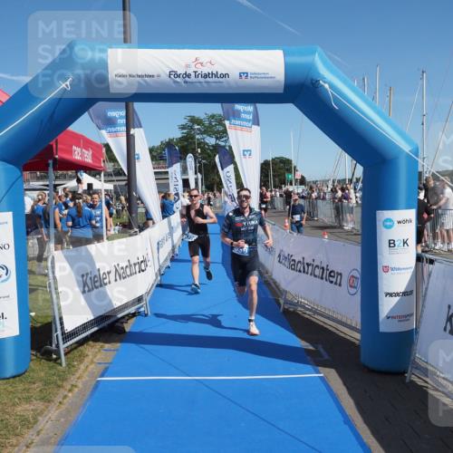 17.08.2025 - KN Förde Triathlon 2025 MichiJ http://msf.ph/oto/8601351 17.08.2025 12:17:55 Laufen 330, 370 meine-sportfotos.de