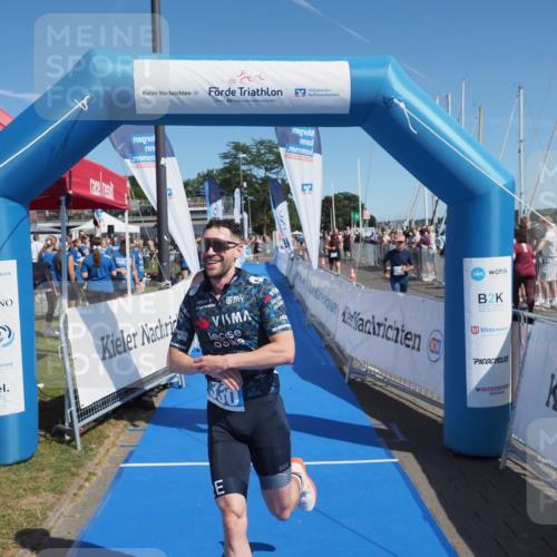 17.08.2025 - KN Förde Triathlon 2025 MichiJ http://msf.ph/oto/8601384 17.08.2025 12:17:57 Laufen 330, 370 meine-sportfotos.de
