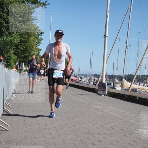 17.08.2025 - KN Förde Triathlon 2025 KatJ http://msf.ph/oto/8601488 17.08.2025 11:53:42 Laufen 264, 334 meine-sportfotos.de