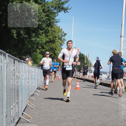 17.08.2025 - KN Förde Triathlon 2025 KatJ http://msf.ph/oto/8601521 17.08.2025 13:43:14 Laufen 428, 455, 487 meine-sportfotos.de