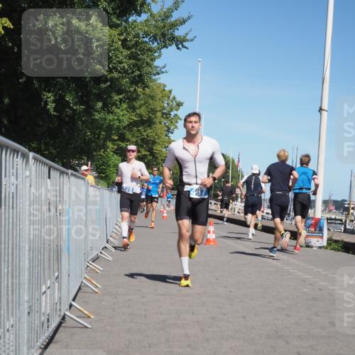 17.08.2025 - KN Förde Triathlon 2025 KatJ http://msf.ph/oto/8601535 17.08.2025 13:43:14 Laufen 428, 455, 487 meine-sportfotos.de
