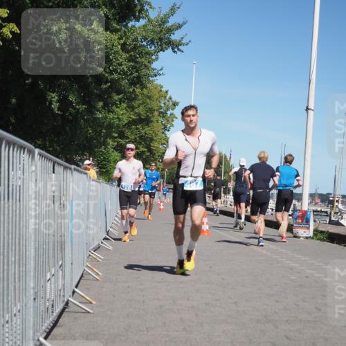 17.08.2025 - KN Förde Triathlon 2025 KatJ http://msf.ph/oto/8601538 17.08.2025 13:43:14 Laufen 428, 455, 487 meine-sportfotos.de