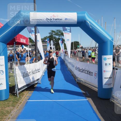 17.08.2025 - KN Förde Triathlon 2025 MichiJ http://msf.ph/oto/8601569 17.08.2025 12:18:08 Laufen 312 meine-sportfotos.de