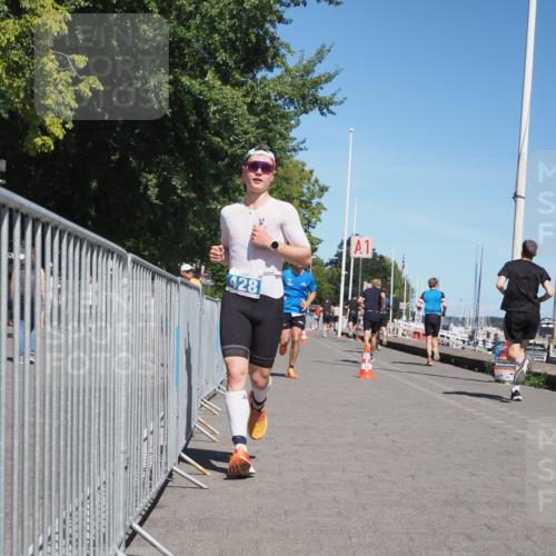17.08.2025 - KN Förde Triathlon 2025 KatJ http://msf.ph/oto/8601578 17.08.2025 13:43:17 Laufen 428, 455, 487 meine-sportfotos.de