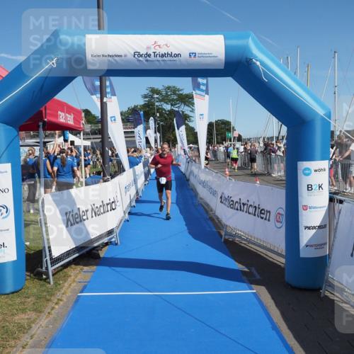 17.08.2025 - KN Förde Triathlon 2025 MichiJ http://msf.ph/oto/8601633 17.08.2025 12:18:13 Laufen 312, 329 meine-sportfotos.de