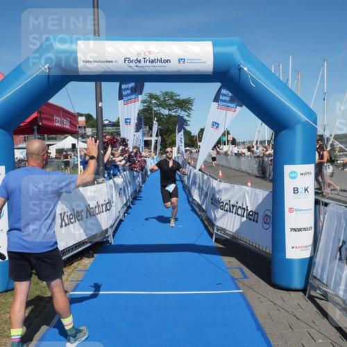 17.08.2025 - KN Förde Triathlon 2025 MichiJ http://msf.ph/oto/8601642 17.08.2025 14:10:32 Laufen 496 meine-sportfotos.de