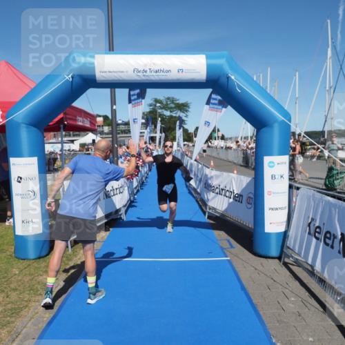 17.08.2025 - KN Förde Triathlon 2025 MichiJ http://msf.ph/oto/8601664 17.08.2025 14:10:33 Laufen 496 meine-sportfotos.de