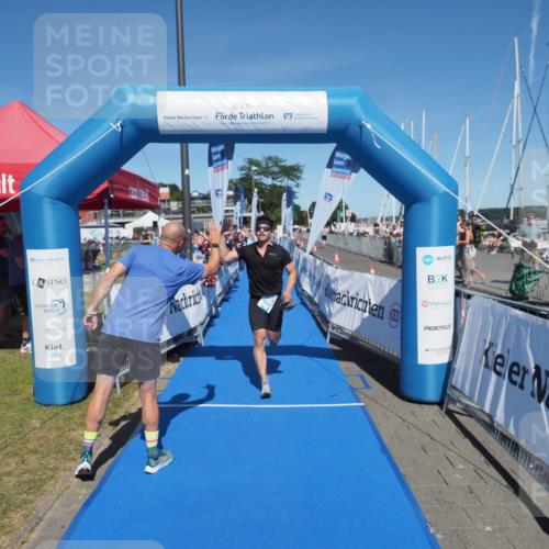 17.08.2025 - KN Förde Triathlon 2025 MichiJ http://msf.ph/oto/8601673 17.08.2025 14:10:33 Laufen 496 meine-sportfotos.de
