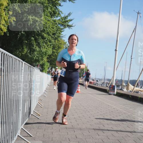 17.08.2025 - KN Förde Triathlon 2025 KatJ http://msf.ph/oto/8601679 17.08.2025 10:27:00 Laufen 159, 180, 211 meine-sportfotos.de