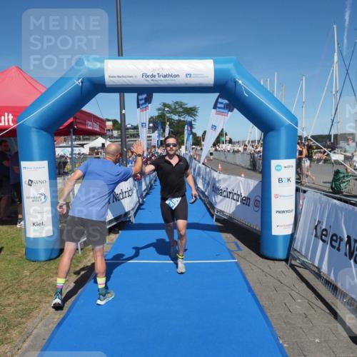 17.08.2025 - KN Förde Triathlon 2025 MichiJ http://msf.ph/oto/8601681 17.08.2025 14:10:34 Laufen 496 meine-sportfotos.de