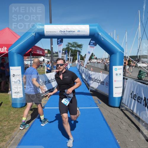 17.08.2025 - KN Förde Triathlon 2025 MichiJ http://msf.ph/oto/8601698 17.08.2025 14:10:34 Laufen 496 meine-sportfotos.de