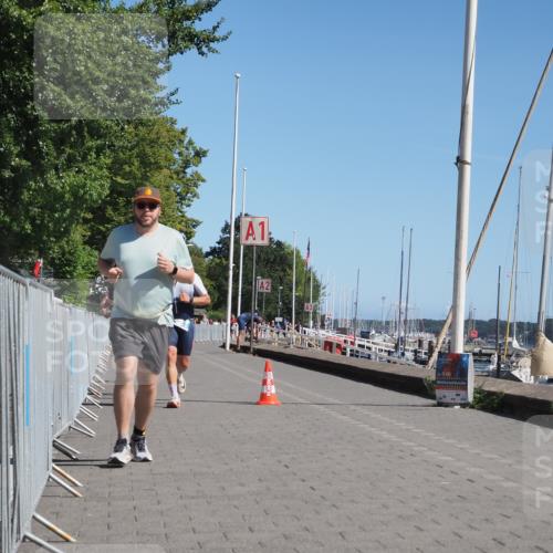 17.08.2025 - KN Förde Triathlon 2025 KatJ http://msf.ph/oto/8601705 17.08.2025 11:54:17 Laufen 291, 303, 323, 325, 613 meine-sportfotos.de