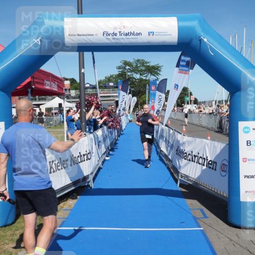 17.08.2025 - KN Förde Triathlon 2025 MichiJ http://msf.ph/oto/8601779 17.08.2025 14:11:03 Laufen 410 meine-sportfotos.de