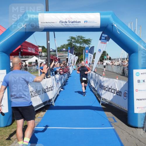 17.08.2025 - KN Förde Triathlon 2025 MichiJ http://msf.ph/oto/8601783 17.08.2025 14:11:03 Laufen 410 meine-sportfotos.de