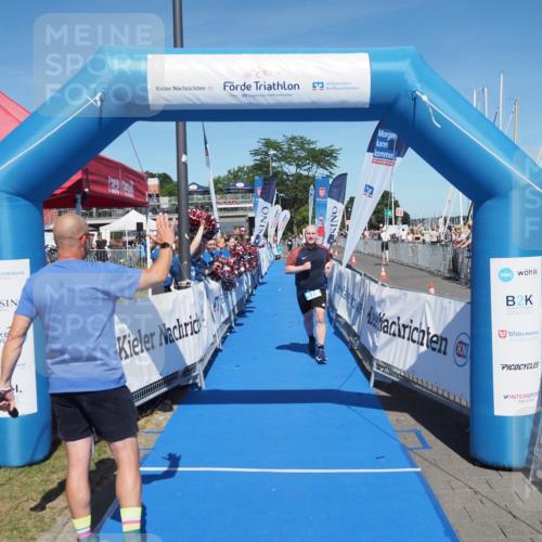 17.08.2025 - KN Förde Triathlon 2025 MichiJ http://msf.ph/oto/8601790 17.08.2025 14:11:03 Laufen 410 meine-sportfotos.de