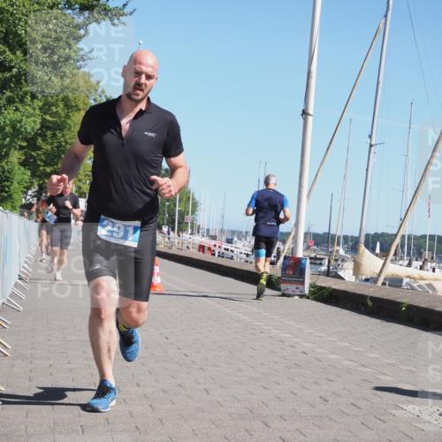 17.08.2025 - KN Förde Triathlon 2025 KatJ http://msf.ph/oto/8601799 17.08.2025 11:54:24 Laufen 270, 291, 303, 310, 323 meine-sportfotos.de