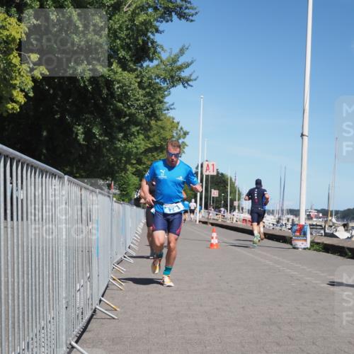 17.08.2025 - KN Förde Triathlon 2025 KatJ http://msf.ph/oto/8601802 17.08.2025 13:43:38 Laufen 441, 472, 476, 496, 500 meine-sportfotos.de