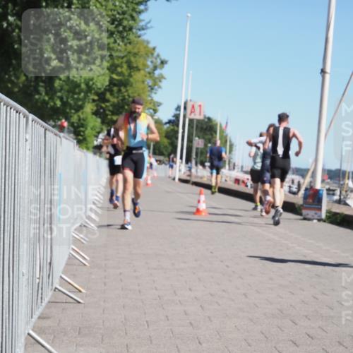 17.08.2025 - KN Förde Triathlon 2025 KatJ http://msf.ph/oto/8601860 17.08.2025 11:54:30 Laufen 270, 310 meine-sportfotos.de