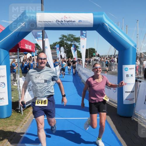 17.08.2025 - KN Förde Triathlon 2025 MichiJ http://msf.ph/oto/8601908 17.08.2025 12:18:47 Laufen 297, 618, 624 meine-sportfotos.de