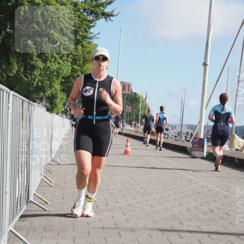 17.08.2025 - KN Förde Triathlon 2025 KatJ http://msf.ph/oto/8601918 17.08.2025 10:27:07 Laufen 130, 159, 196 meine-sportfotos.de