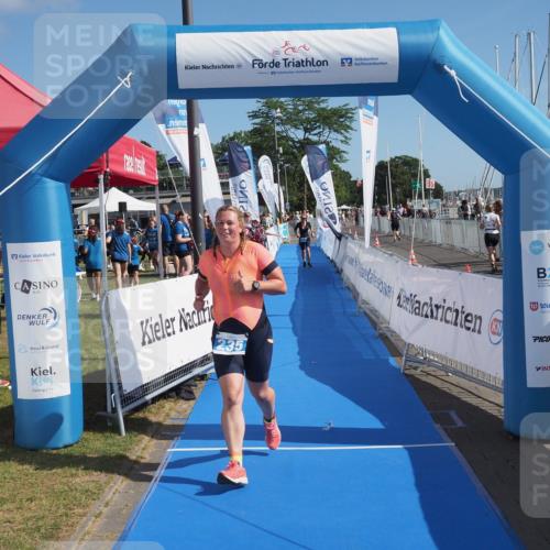17.08.2025 - KN Förde Triathlon 2025 MichiJ http://msf.ph/oto/8601923 17.08.2025 10:49:44 Laufen 235 meine-sportfotos.de